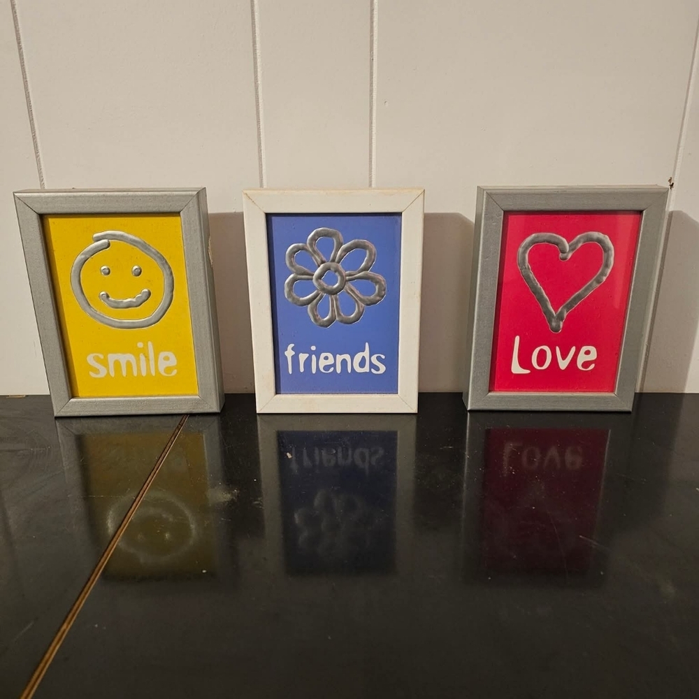Set Of 3 Colorful Inspirational Frame Set Wooden Frames Smile Friends Love